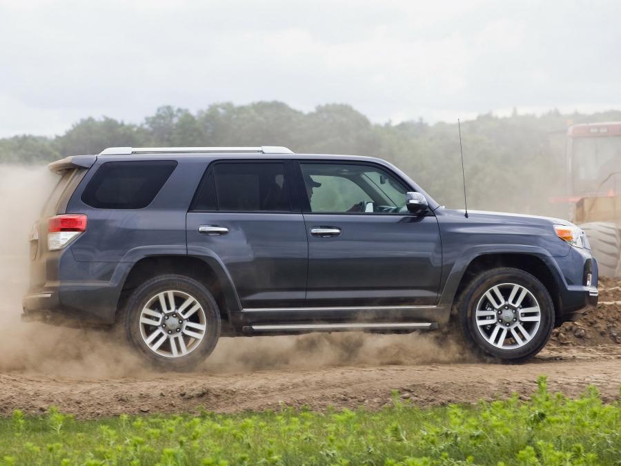  Toyota 4Runner Limited 2009 года  (фото 10 из 30)